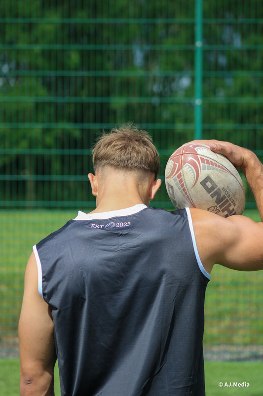 Men's Rugby Training Vest - Stealth black.